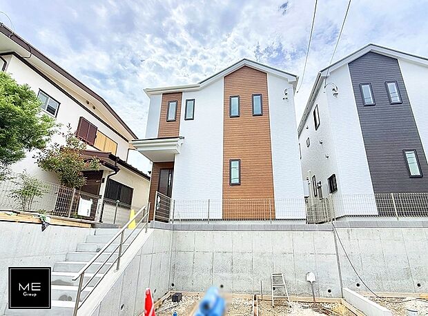 【現地外観写真】B号棟  ■新しい暮らしが始まる場所で、家族の絆を深める