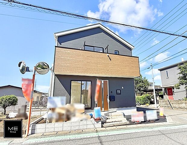 【現地外観写真】1号棟  ■暮らしを豊かにする充実した仕様設備で快適に
