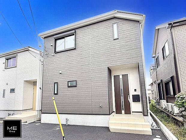 【現地外観写真】2号棟 ■暮らしを豊かにする充実した仕様設備で快適に