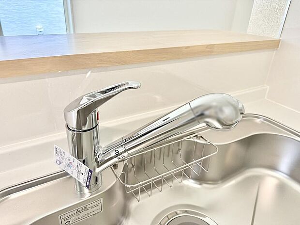 【浄水器】■清潔でおいしい水を手軽に供給してくれます