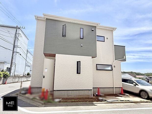 【現地外観写真】1号棟 ■家族みんなが笑顔で過ごせる、安心感のある住まい