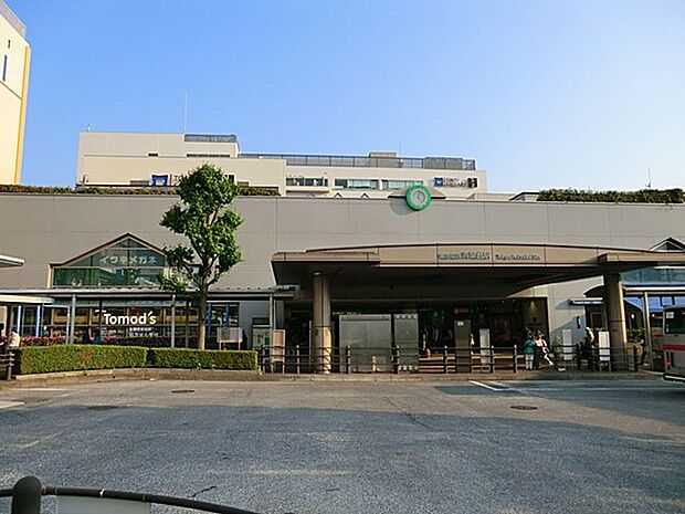 東急田園都市線「青葉台」駅(約2,400m・徒歩30分)