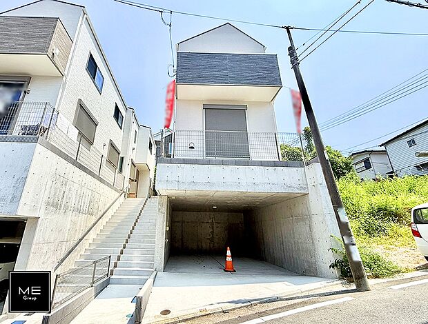 【現地外観写真】3号棟 ■家族みんなが笑顔で過ごせる、安心感のある住まい