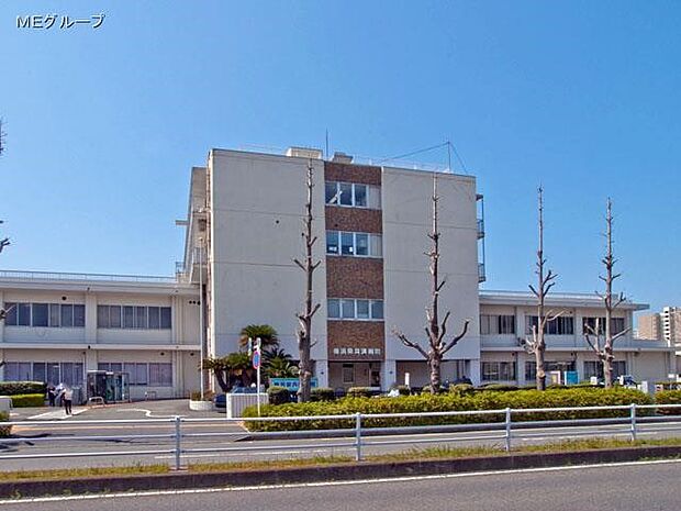国家公務員共済組合連合会 横浜栄共済病院(約2,800m・徒歩35分)