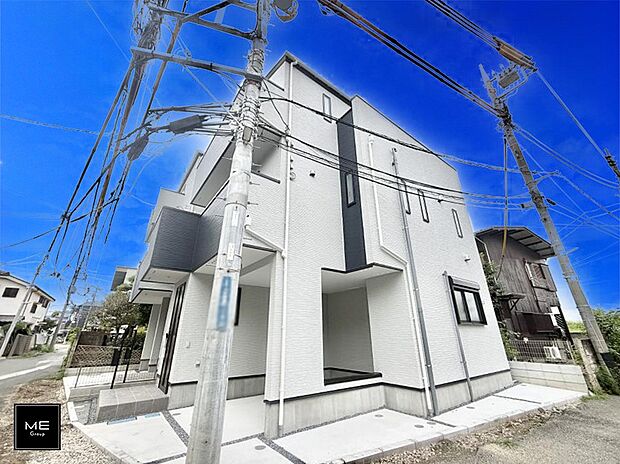 【現地外観写真】1号棟 ■暮らしを豊かにする充実した仕様設備で快適に