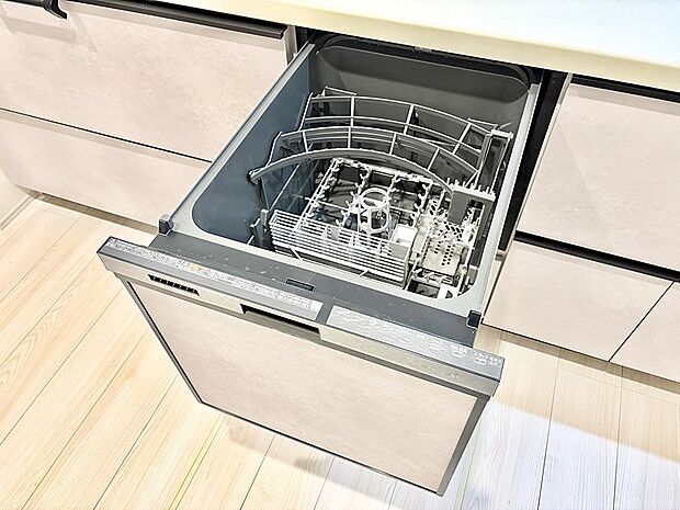 【食洗機】■食後の片づけも食洗器があれば時短に。ご家族との時間を増やせます