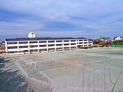 藤沢市立湘洋中学校 1600m(20分)