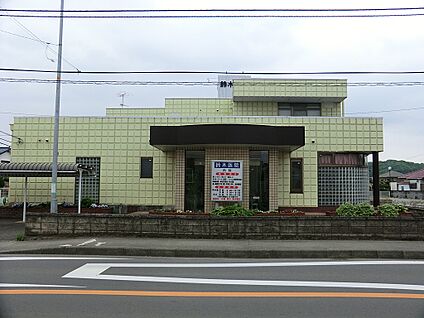 鈴木医院 300m(4分)