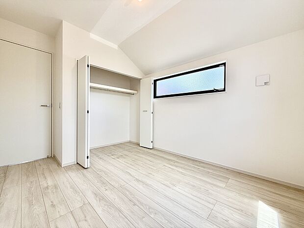 【リビング以外の居室】1号棟  ■機能的で使いやすいお部屋で毎日を快適に