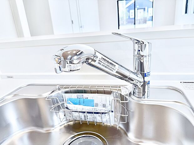 【浄水器】■清潔でおいしい水を手軽に供給してくれます