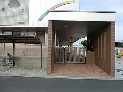 八幡保育園 180m(3分)