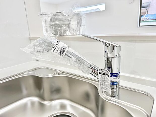 【浄水器】■清潔でおいしい水を手軽に供給してくれます