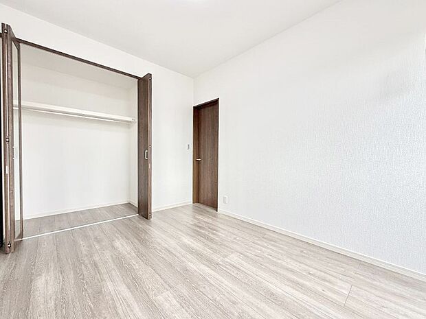 【子供部屋】1号棟 ■仕事や勉強のスペースに使うことで、集中しやすく静かな環境が整います