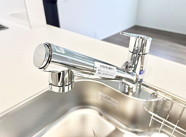 【浄水器】■不純物をしっかり除去して安心して飲めます