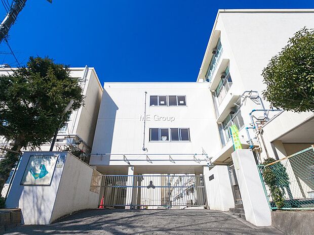 横浜市立柏尾小学校(約1,000m・徒歩13分)