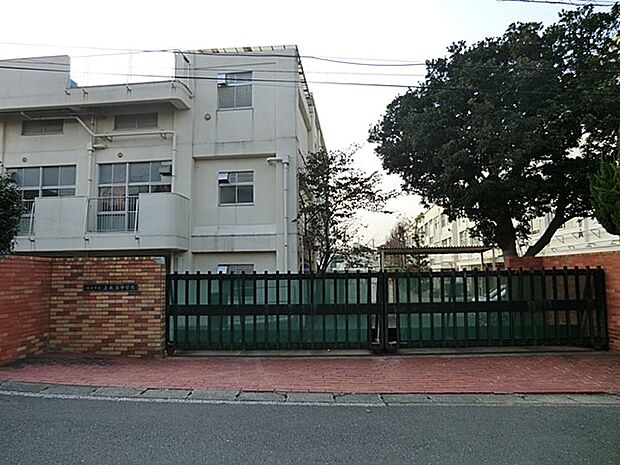 横浜市立上永谷中学校 (約1,360m・徒歩17分)