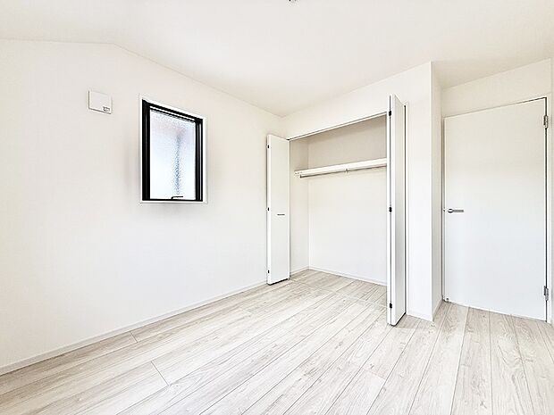 【子供部屋】1号棟  ■仕事や勉強のスペースに使うことで、集中しやすく静かな環境が整います