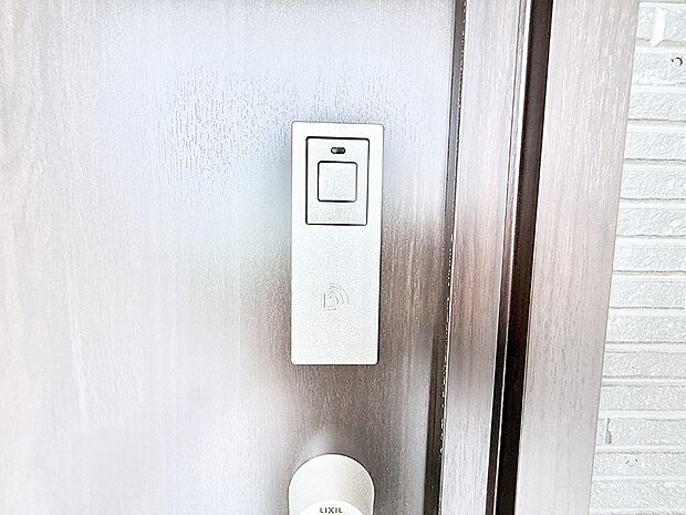 【スマートキー】■鍵を取り出さずに便利に操作できて快適