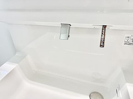 ハンドシャワー付洗面台