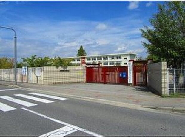 田原本小学校（約2,049m）