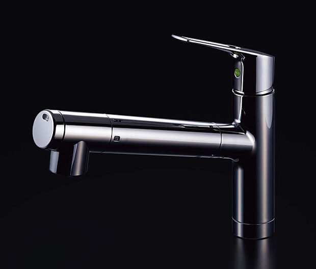 【浄水器付水栓】ハンドルを回すだけで簡単に浄水と原水を切り替えられ、いつでもおいしい水が飲めます。