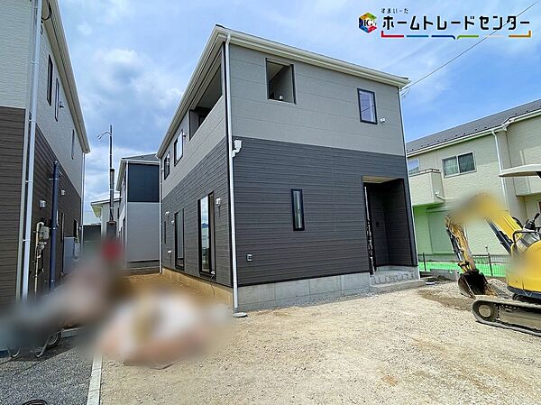 JR常磐線「荒川沖」駅まで車で５分♪
「耐震＋制震」を兼ね備えた家、ＱＵＩＥ（クワイエ）。住宅性能評価取得物件！安心の第三者機関による検査済み！