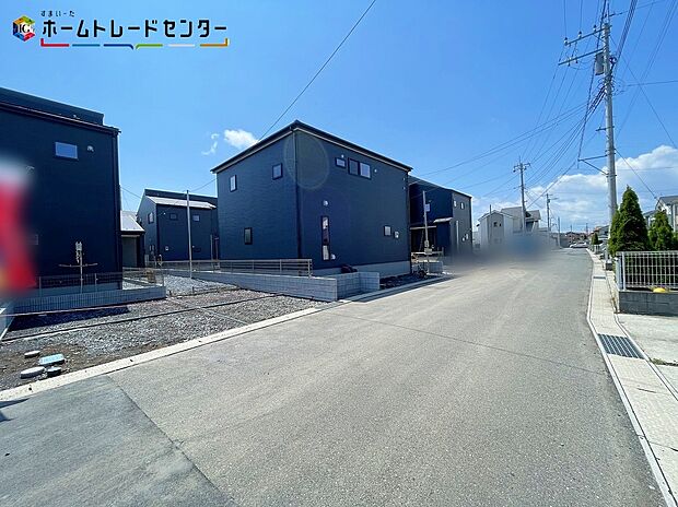 2号棟
平日・お仕事帰りなど、いつでもご案内致します！お気軽にお問い合わせ下さい♪お待ちしております！
開放感あふれる現地を是非ご体感くださいませ！