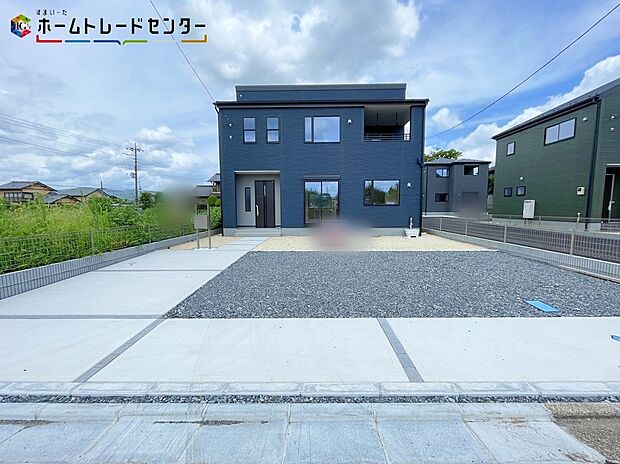 【駐車場】平日・お仕事帰りなど、いつでもご案内致します！
お気軽にお問い合わせ下さい♪お待ちしております！開放感あふれる現地を是非ご体感くださいませ！