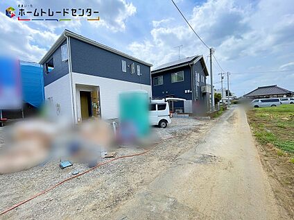  前面道路含む現地写真