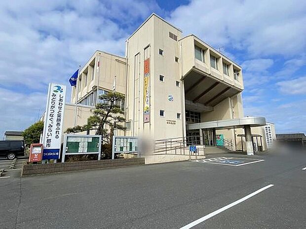 つくばみらい市役所伊奈庁舎(約2,260m)