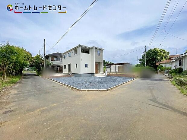 【前面道路含む現地写真】平日・お仕事帰りなど、いつでもご案内致します!お気軽にお問い合わせ下さい♪お待ちしております!開放感あふれる現地を是非ご体感くださいませ!