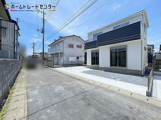 【前面道路含む現地写真】A号棟>平日・お仕事帰りなど、いつでもご案内致します!居心地がいい、地震につよい、安心がつづく。価格を超えた価値ある家づくりで、お客様の想いに応えます。