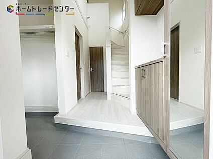 1号棟玄関