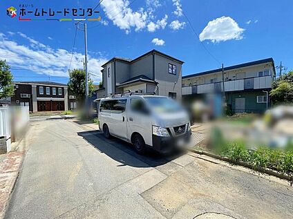 B号棟前面道路含む現地写真