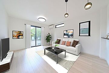 【金沢市円光寺2丁目B棟】ZEH仕様の高断熱・太陽光パネル4.92kw搭載の新築一戸建て その他