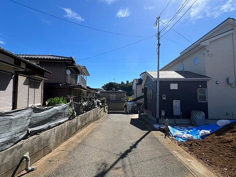 緑豊かな閑静な住宅地でのんびりと生活できます♪