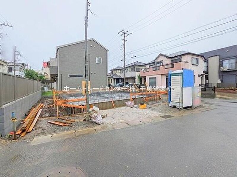 近隣には商業施設、飲食店、コンビニなど多数点在♪便利な周辺環境です♪