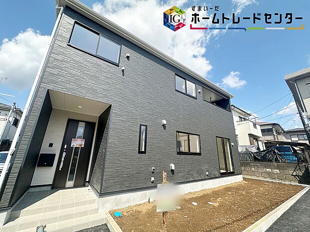 ◆≪お問い合わせ当日のご内覧もお任せください♪≫
耐震に優れた工法を採用、一生住む家だから構造にも環境にもこだわりを。地震に強いオリジナル工法を是非お確かめ下さい♪
