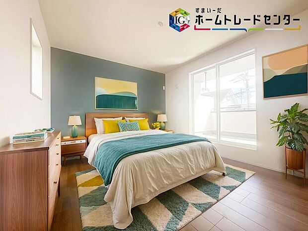 ≪Room≫
明るめのフローリングですので、壁紙ともマッチし、お部屋を更に広く見せてくれる効果も。