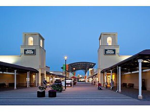 プレミアムアウトレットモール酒々井(約4,310m)