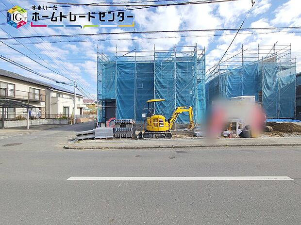 【前面道路含む現地写真】◆休日にご家族揃ってご見学はいかがでしょうか♪実際の現地を見てみると図面などではわからない、新たな発見もありますのでまずはお気軽にお問い合わせください♪