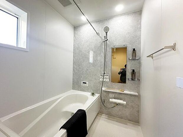 【浴室】一日の疲れを洗い流せるような憩いの空間。