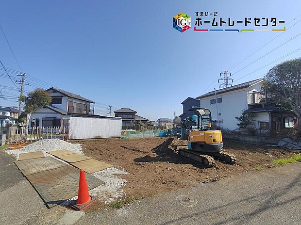 【前面道路含む現地写真】◆耐震性能にこだわるお家です！お客様のすまいと安全を守る大切な住宅だからこそ、実際の建物の作りと安心感をぜひ現地にてご体感ください！ご見学予約受付です！