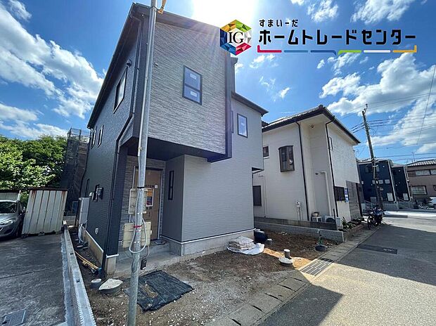 【現地外観写真】◆≪お問い合わせ当日のご内覧もお任せください♪≫
耐震に優れた工法を採用、一生住む家だから構造にも環境にもこだわりを。地震に強いオリジナル工法を是非お確かめ下さい♪