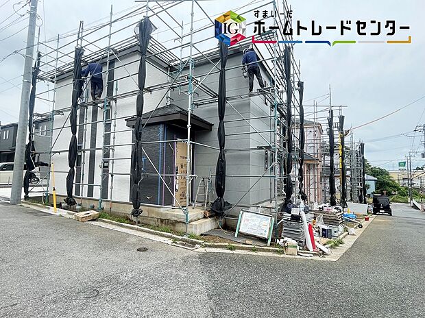 【現地外観写真】◆休日にご家族揃ってご見学はいかがでしょうか♪実際の現地を見てみると図面などではわからない、新たな発見もありますのでまずはお気軽にお問い合わせください♪