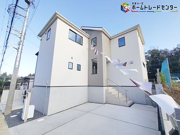 【現地外観写真】◆資料送付・ご見学即対応！建物完成しておりますので、室内ご内覧いただけます♪ご不明点等、スタッフがしっかりと説明させていただきますので、安心して現地をご覧ください♪