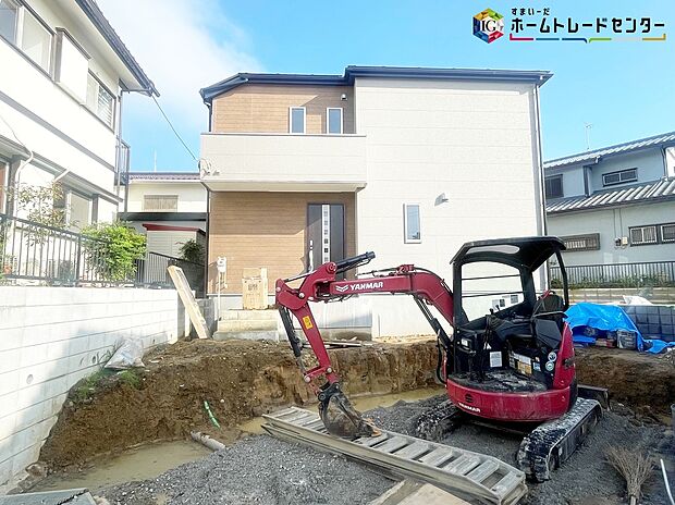 【現地外観写真】【本日御案内可能です♪】
平日・土日祝日やお仕事帰りなどお客様のご都合に合わせて、営業スタッフが誠心誠意真心込めて御対応してます♪詳しくはお気軽にお問い合わせください♪