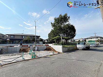 前面道路含む現地写真