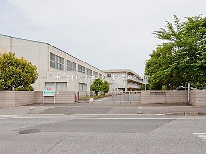 四街道市立和良比小学校 1019ｍ(徒歩13分)