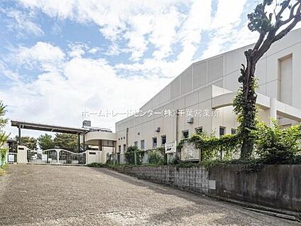 千葉市立弁天小学校 1231m(徒歩16分)